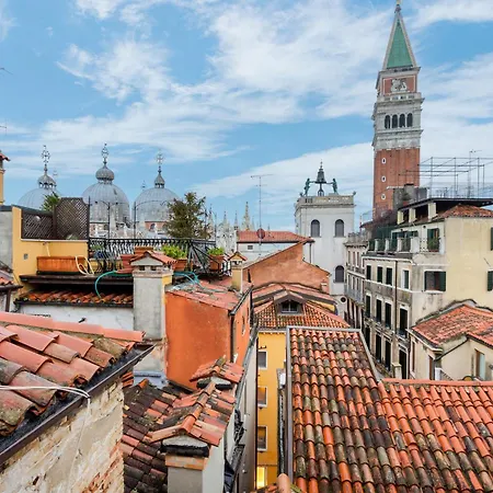 Torre Dell'orologio Apartment Venedig