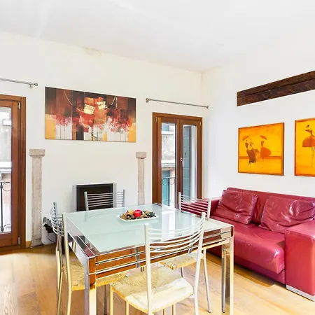 Apartman Torre Dell'orologio