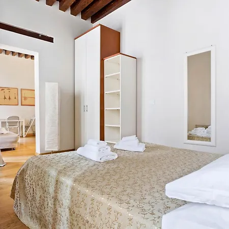 Apartman Torre Dell'orologio *
